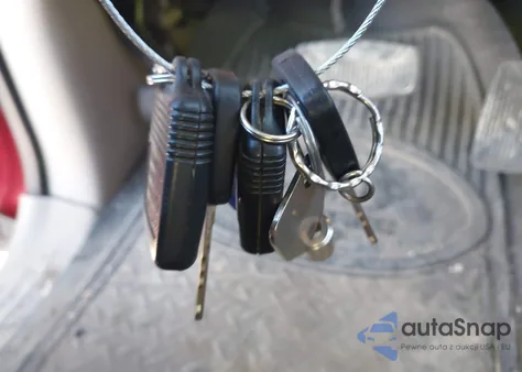 2001 Ford F-150 King Ranch Edition/Lariat/Xlt z USA, uszkodzony, nr VIN 1FTRW08L71KC49597